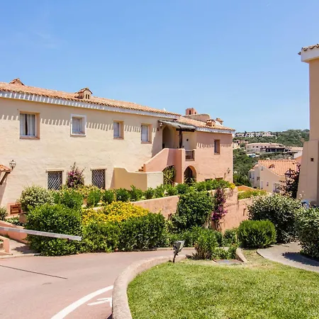 Two-levels With Balconies And Parking Porto Cervo