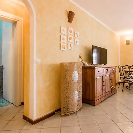 Apartman Two-levels With Balconies And Parking *